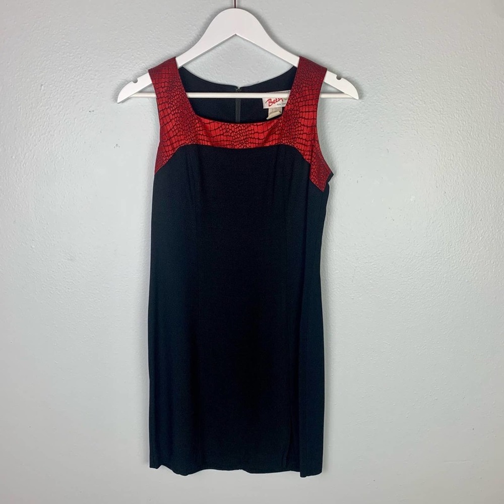 VINTAGE | Betsy New York Midi Black Dress | SZ 7/8